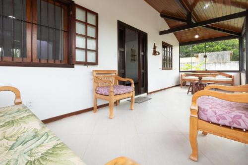 Katil atau katil-katil dalam bilik di Casa na Ferradura com Piscina