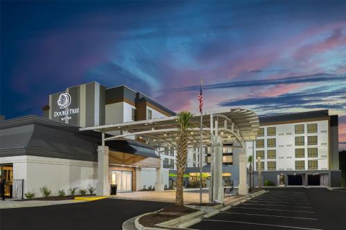a rendering of the front of a hotel at Doubletree By Hilton Wilmington, Nc in Wilmington