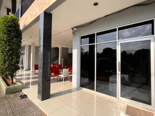 Gallery image of OYO 94785 Diana Homestay Syariah in Sunggal