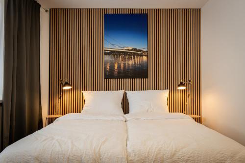 N14 Elegant City Apartment in Bratislava with AC and parking