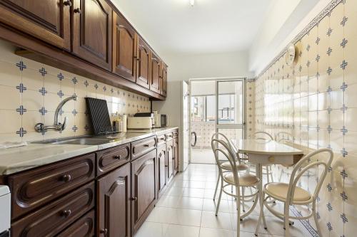 Amoreira 3br City Center by Homesbyfc
