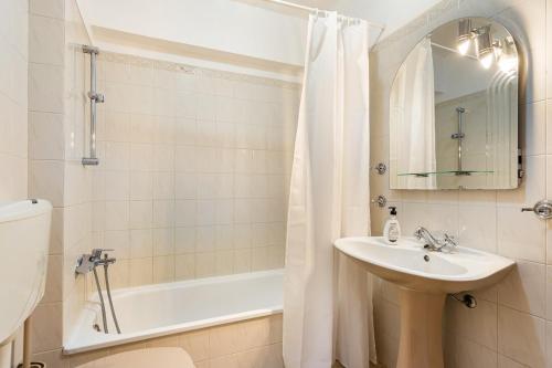 Amoreira 3br City Center by Homesbyfc
