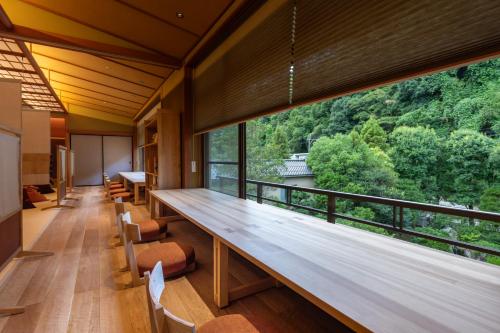 Balkón nebo terasa v ubytování RYOKAN OQOQ-Tamai Bekkan