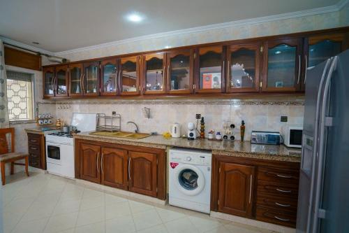 Η κουζίνα ή μικρή κουζίνα στο Garden apartment