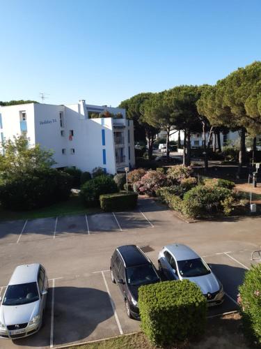 Здание апартаментов/квартиры