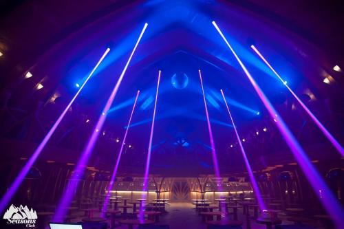 Vartop şehrindeki Cabana Izvorul Ariesului tesisine ait fotoğraf galerisinden bir görsel