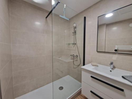Koupelna v ubytování Le Grand Monteix #Duplex#Charme