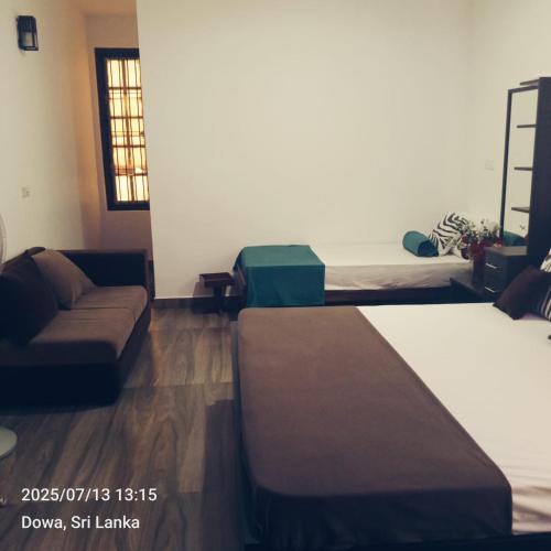 Postel nebo postele na pokoji v ubytování Js Homes Ella