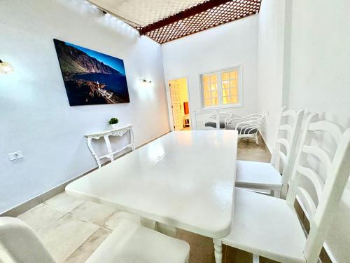 Modern apartment in Los Cristianos