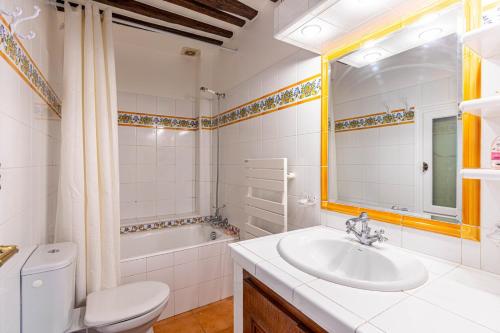 GuestReady - Chic & Central Paris Hideaway for 2