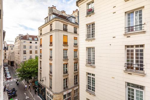 GuestReady - Chic & Central Paris Hideaway for 2