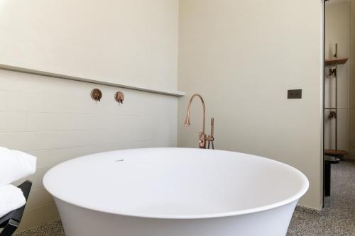 Bilik mandi di Palazzo San Giuseppe