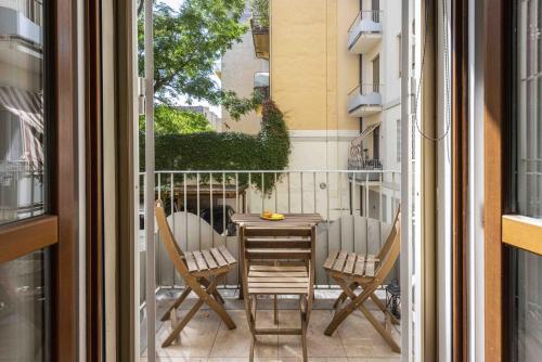 Poliziano Apartment by Mmega