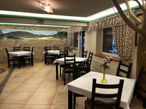Restaurace v ubytování Ośrodek wypoczynkowy Wierchy