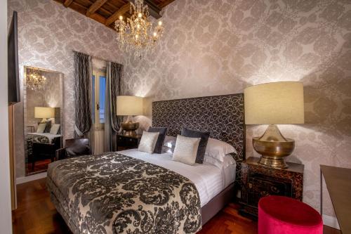 The Inn at the Spanish Steps Luxury Collection - Bocca di Leone 63 Luxury Suites