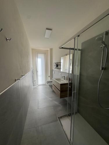 Ένα μπάνιο στο Hillside House Sant'Andrea