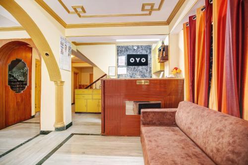 Fotografie z fotogalerie ubytování Hotel O Mall Road Kali-Bari Temple Formerly Basera v destinaci Šimla