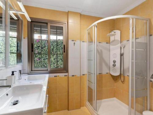 Phòng tắm tại Karat Villa Horizonte