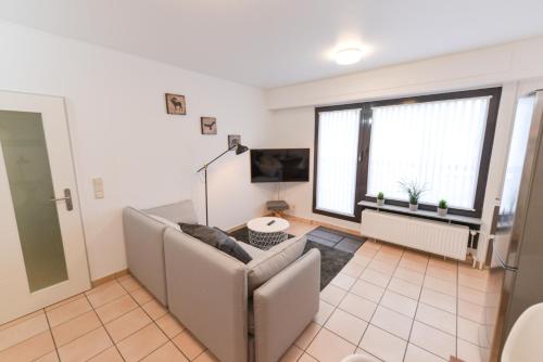 Suite 451 by Hogalux