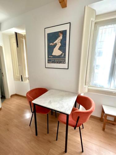 RSRC NEW AC Central & Bright 1BR apartment