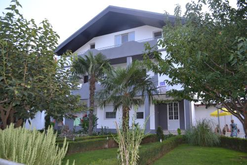 Gallery image of Apartmani Nino in Star Dojran