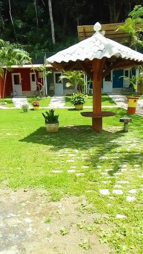 Taman di luar pousada marrocos