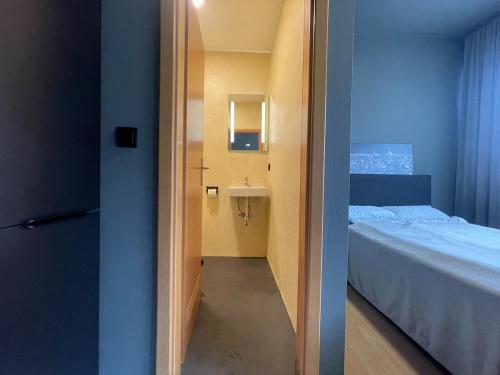 Postel nebo postele na pokoji v ubytování M11 - Innenstadt Studio in Stuttgart Zentrum