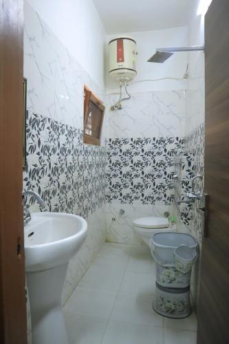 Un baño de Seth Residency near Golden Temple