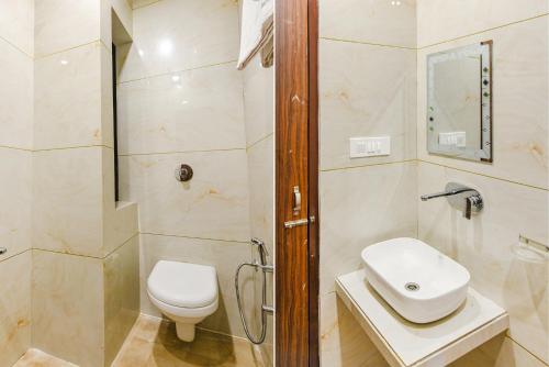 Un baño de Seth Residency near Golden Temple