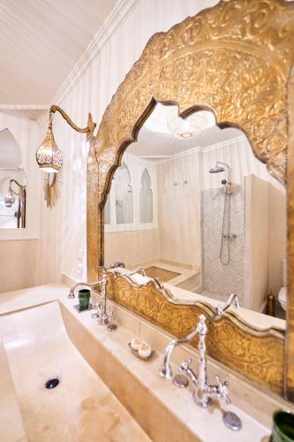 Bany a Riad Rafaele & SPA
