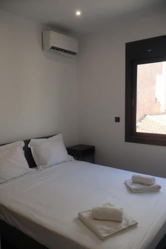 Porto Piraeus Suites Near Maniatika Metro Station-A1