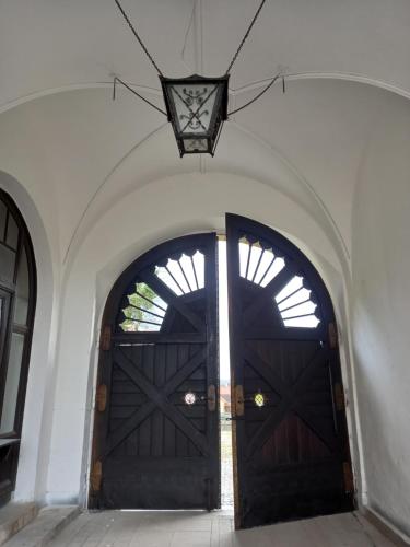 Fachada o entrada de Zámecký areál Holovousy