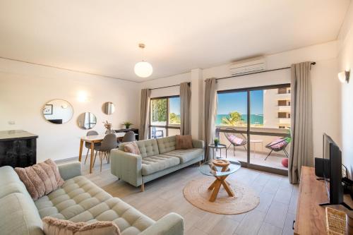 Casa Leste - Seav View, Iberlagos Resort, Dona Ana Beach