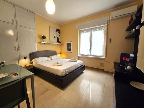 YR Apartments - Loreto - Walk to Metro & Shops