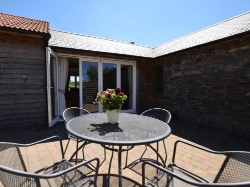 Αίθριο ή υπαίθριος χώρος στο 2 Bed in Croyde GCOWS