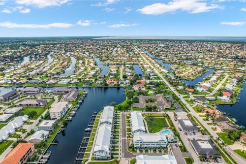 Nespecifikovaný výhled na destinaci Punta Gorda Isles nebo výhled na město při pohledu z prázdninového domu