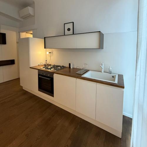 LesOnes MILANO