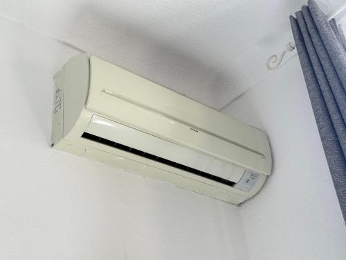 Foto dalla galleria di Cannes Conseil Immo - Appartement 1 chambre, zone semi piétonne -Tol- a Cannes