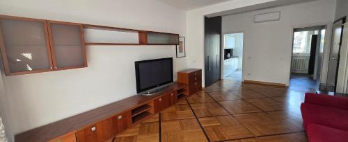 Ponale 52 bright studio