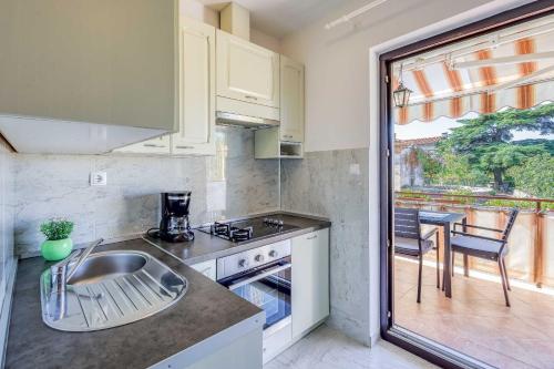 Apartment Biserka