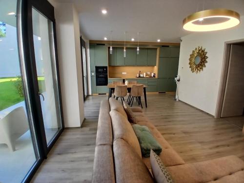 Fenyvesliget Apartmanok III