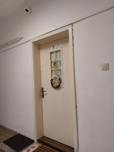 ショプロンにあるVárfal-Lak apartmanのギャラリーの写真