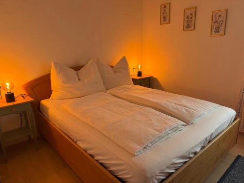 Postel nebo postele na pokoji v ubytování Ferienwohnung Top 1