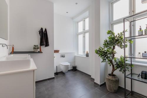 Ένα μπάνιο στο Modern Central