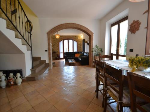 Χώρος καθιστικού στο Villa in Suvereto with Pool and Scenic Views