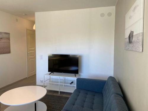 Φωτογραφία από το άλμπουμ του Modern Apartment for 2 with Sauna σε Κέμι