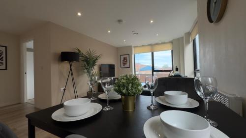 Richmond Row Apartments - Free On-Site Parking, WiFi & EV photo 170
