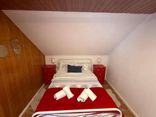 Postel nebo postele na pokoji v ubytování Adlerhorst4