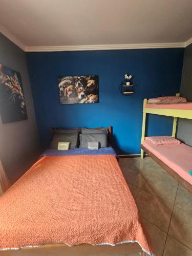 Ένα ή περισσότερα κρεβάτια σε δωμάτιο στο Hope Hostel Praia do Morro