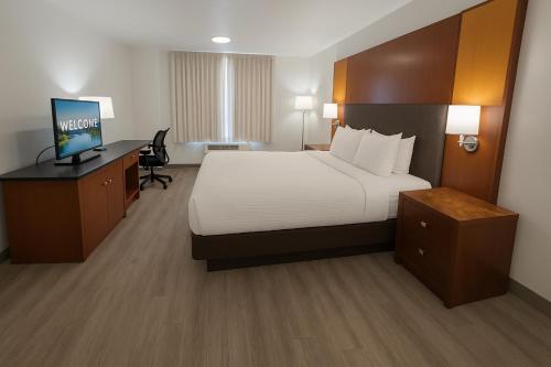 Clarion Inn Idaho Falls Riverfrontにあるベッド